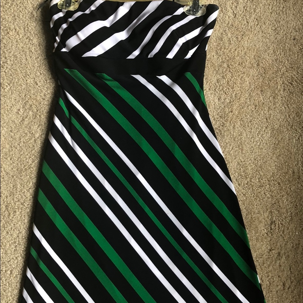 Dress, size 4 Caché